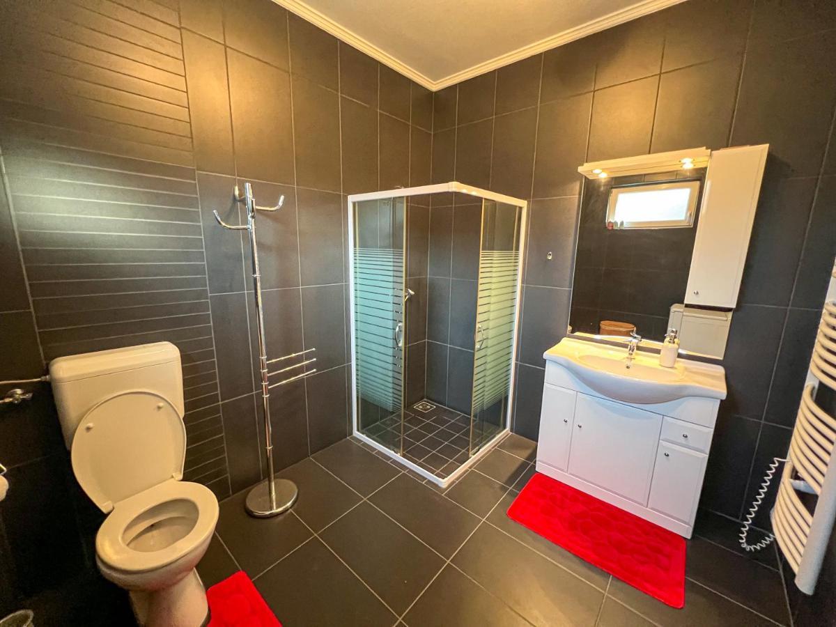 Sunnyside Apartmanhaz Залакарос Екстериор снимка