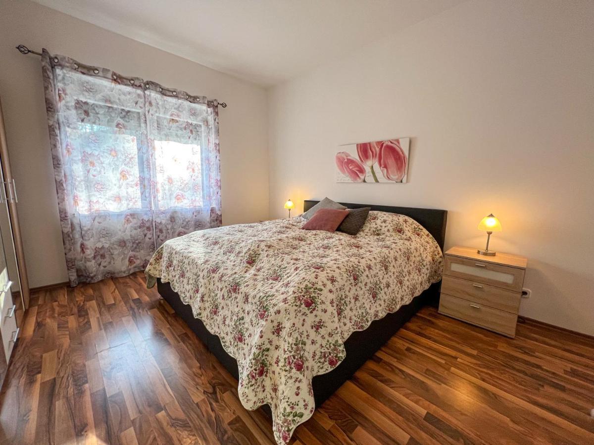 Sunnyside Apartmanhaz Залакарос Екстериор снимка