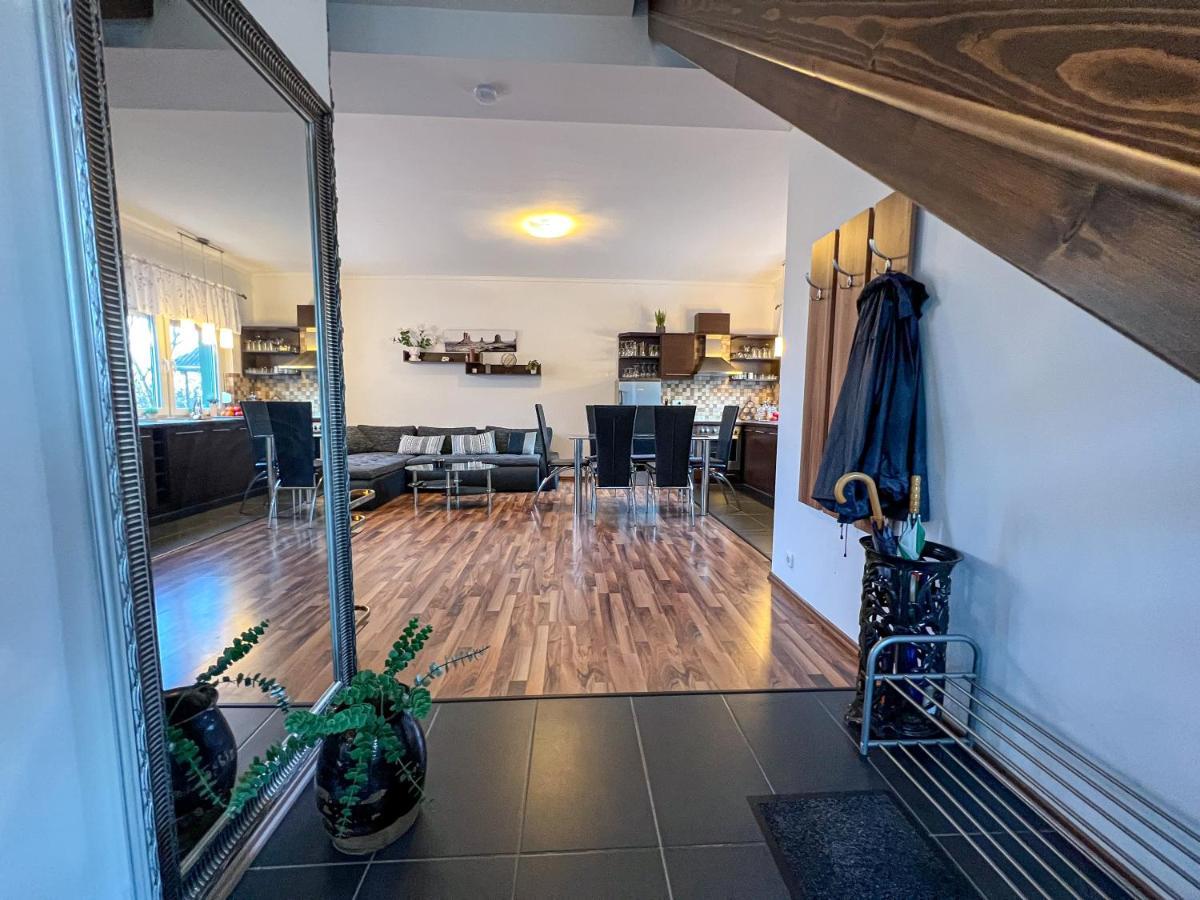 Sunnyside Apartmanhaz Залакарос Екстериор снимка