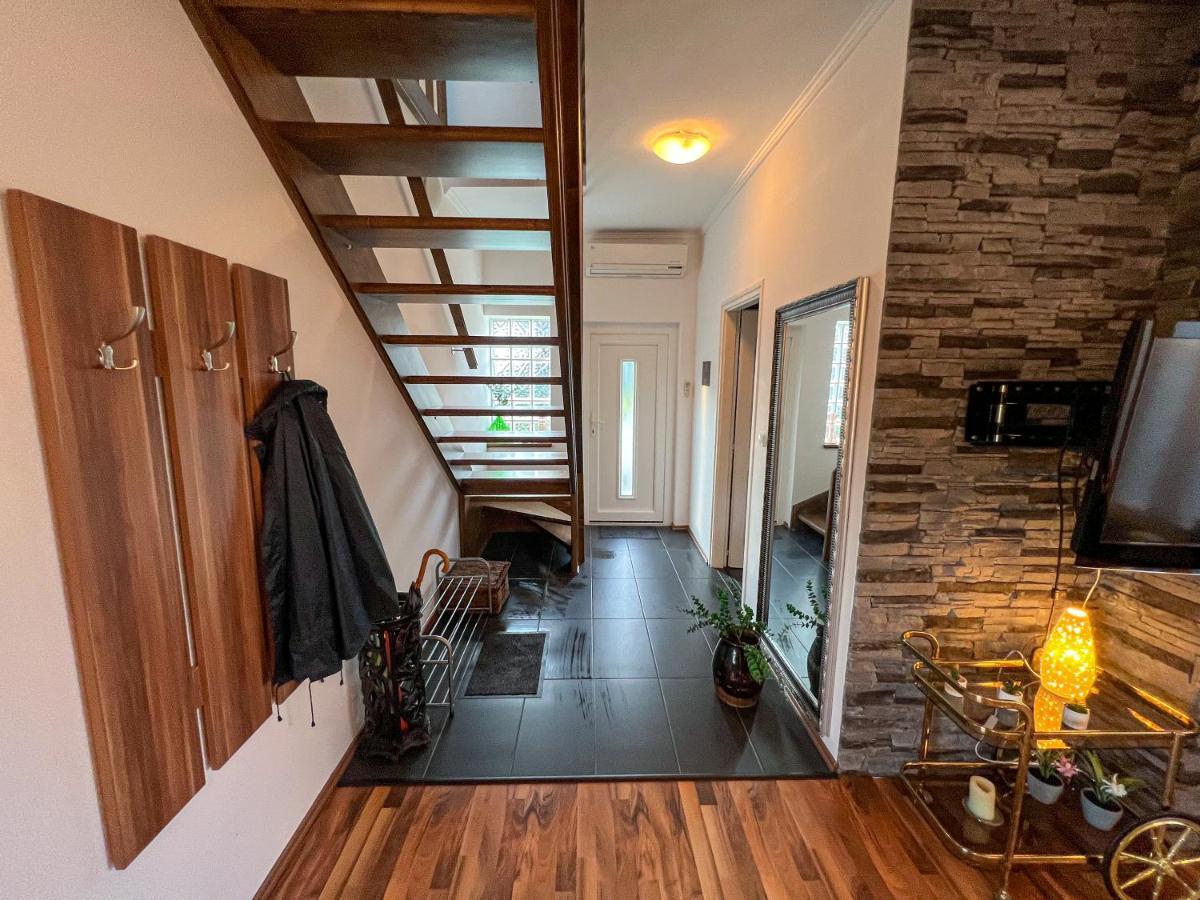 Sunnyside Apartmanhaz Залакарос Екстериор снимка